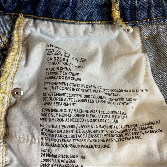 BDG Super High Rise Cheeky 29W Distressed Shorts. - Picture 7 of 10